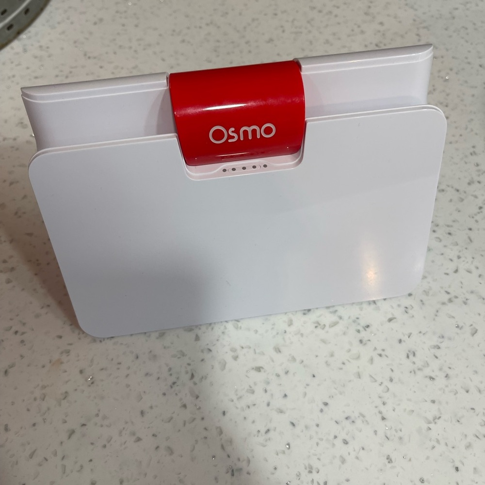 Osmo White and Red Base Stand
